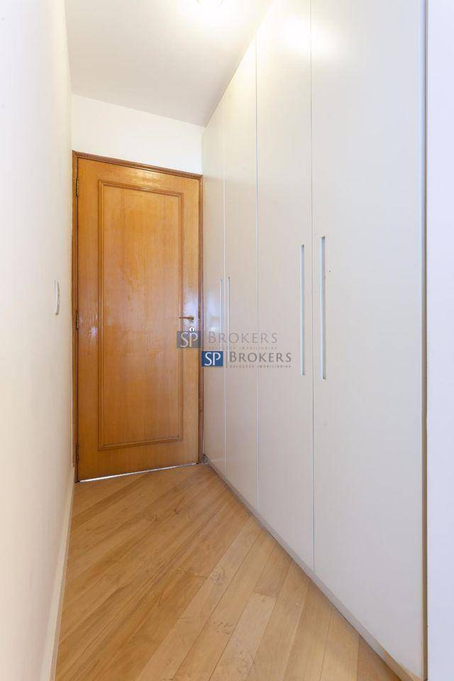 Apartamento à venda com 4 quartos, 202m² - Foto 25