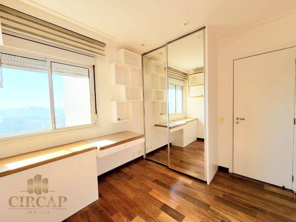 Apartamento à venda e aluguel com 3 quartos, 135m² - Foto 13