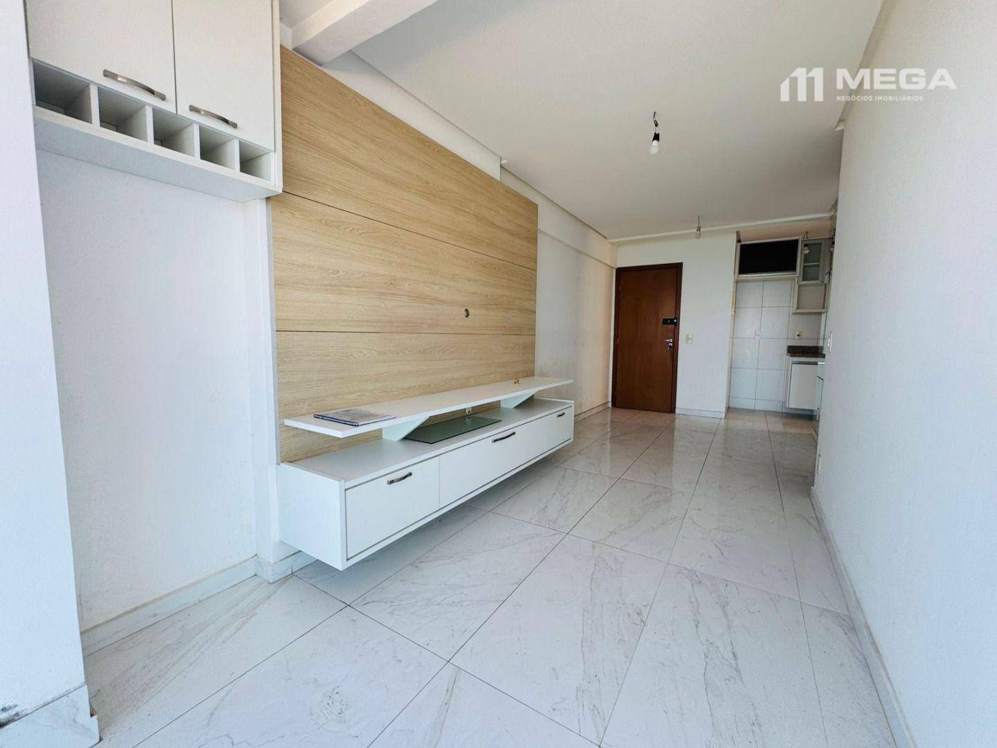 Apartamento à venda com 2 quartos, 70m² - Foto 5