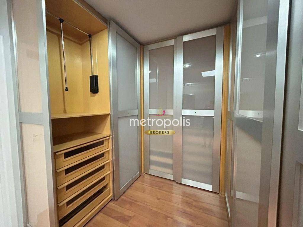 Casa à venda com 4 quartos, 266m² - Foto 16