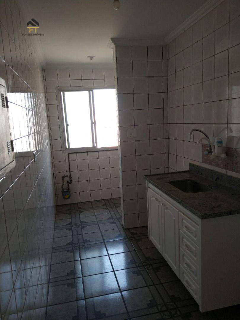 Apartamento para alugar com 2 quartos, 35m² - Foto 19