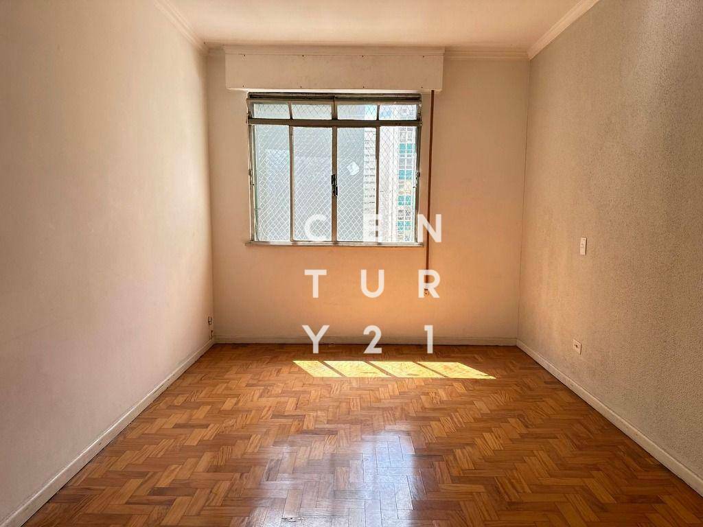 Apartamento à venda com 2 quartos, 113m² - Foto 3