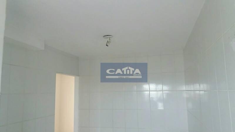 Apartamento à venda com 2 quartos, 47m² - Foto 2