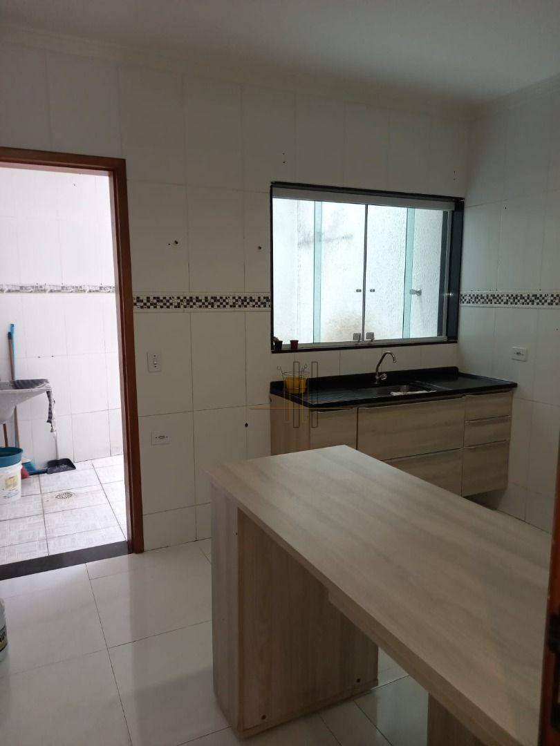 Sobrado à venda com 2 quartos, 74M2 - Foto 4