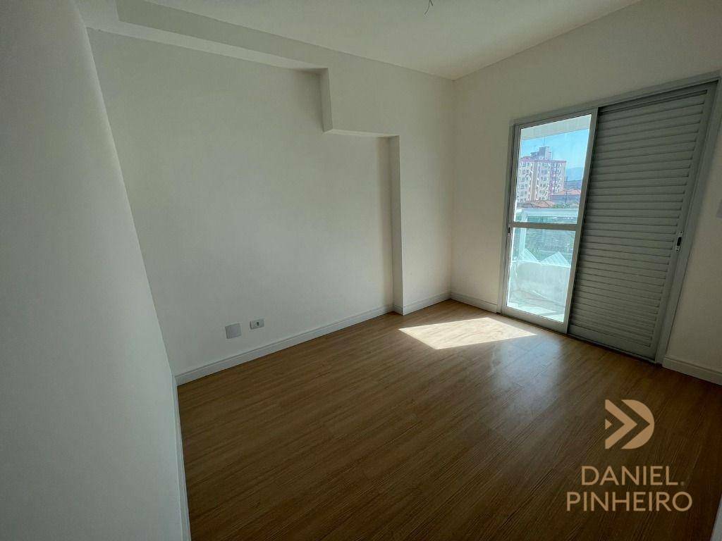 Apartamento à venda com 3 quartos, 117m² - Foto 12