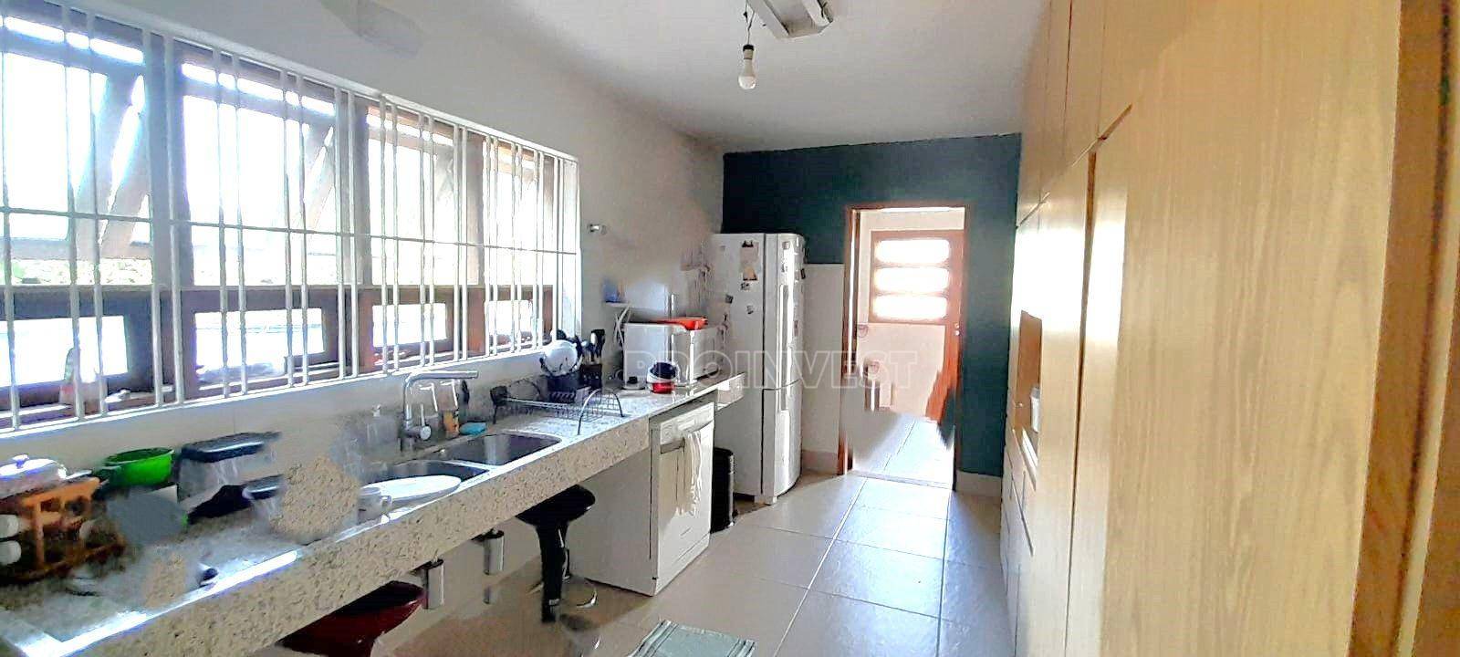 Casa à venda com 5 quartos, 270m² - Foto 12