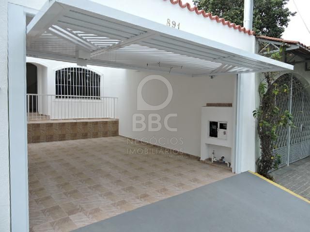 Sobrado para alugar com 3 quartos, 250m² - Foto 1