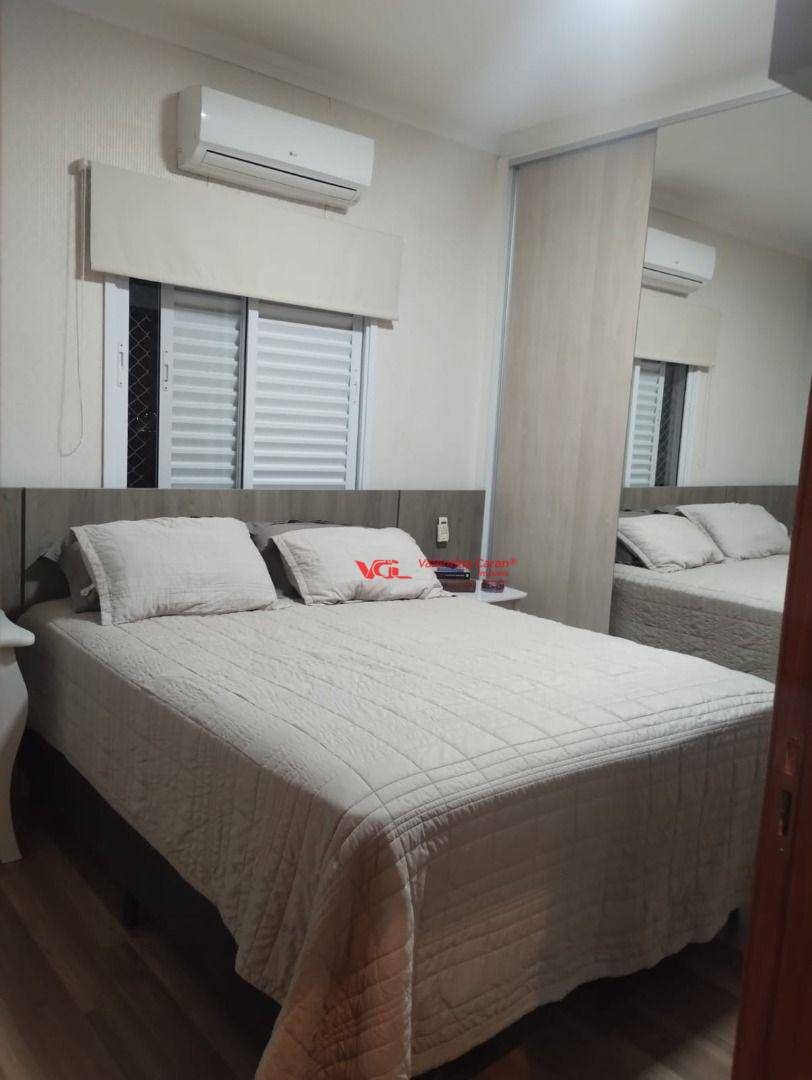 Sobrado à venda com 3 quartos, 100m² - Foto 17