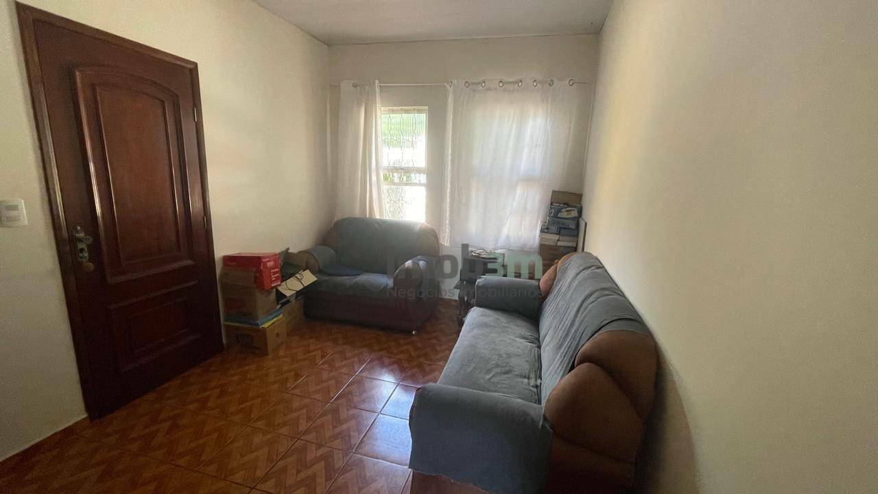 Casa à venda com 3 quartos, 160m² - Foto 3