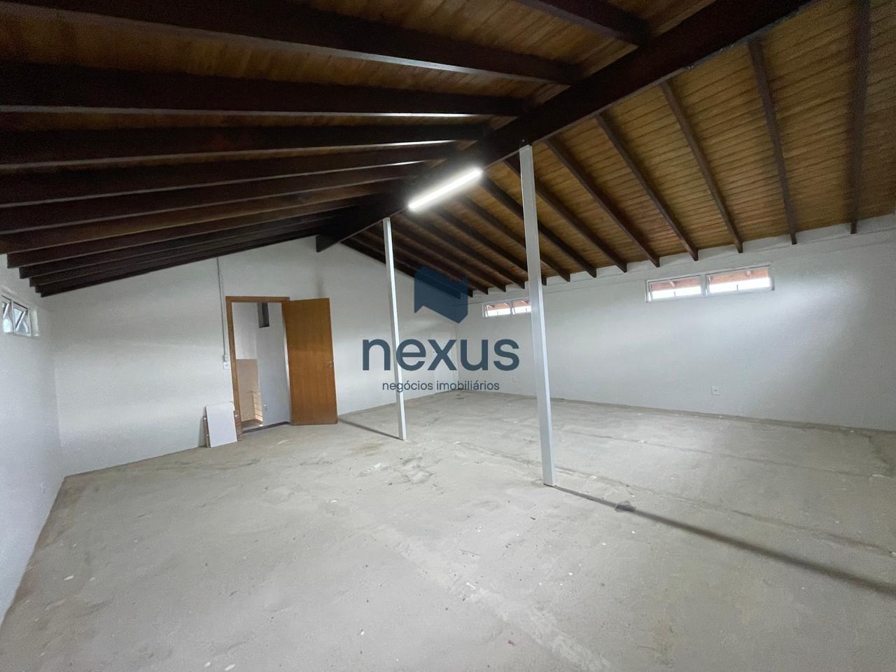 Casa à venda com 3 quartos, 250m² - Foto 21