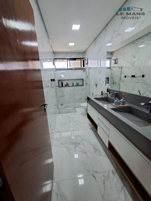 Casa de Condomínio à venda e aluguel com 3 quartos, 280m² - Foto 22