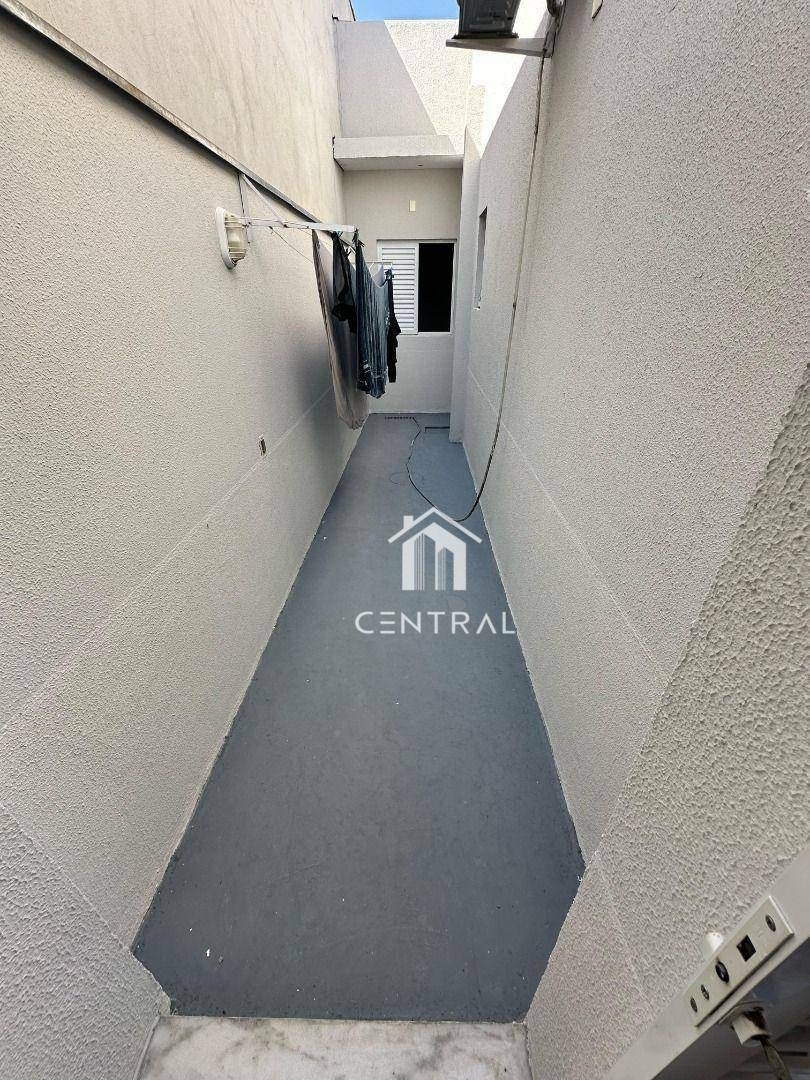 Sobrado à venda com 2 quartos, 90m² - Foto 20
