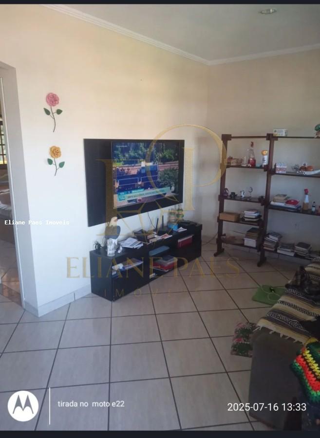Casa à venda com 3 quartos, 360m² - Foto 12