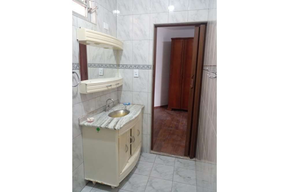 Sobrado à venda com 3 quartos, 212m² - Foto 3