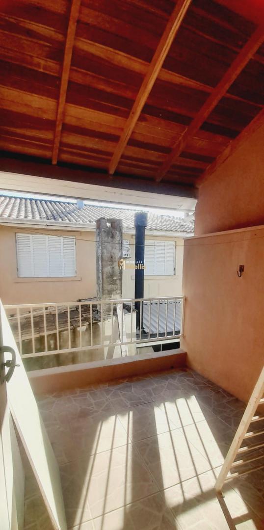 Casa de Condomínio à venda com 3 quartos, 83m² - Foto 4