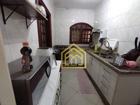 Sobrado à venda com 4 quartos, 250m² - Foto 7