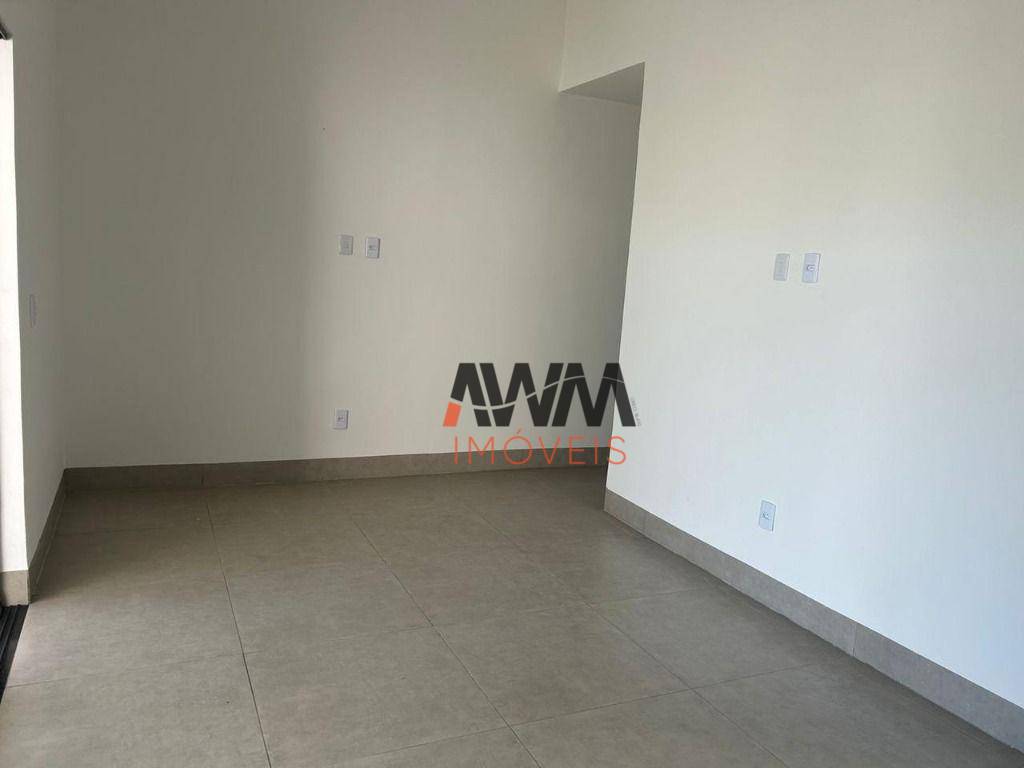 Casa à venda com 3 quartos, 100m² - Foto 3