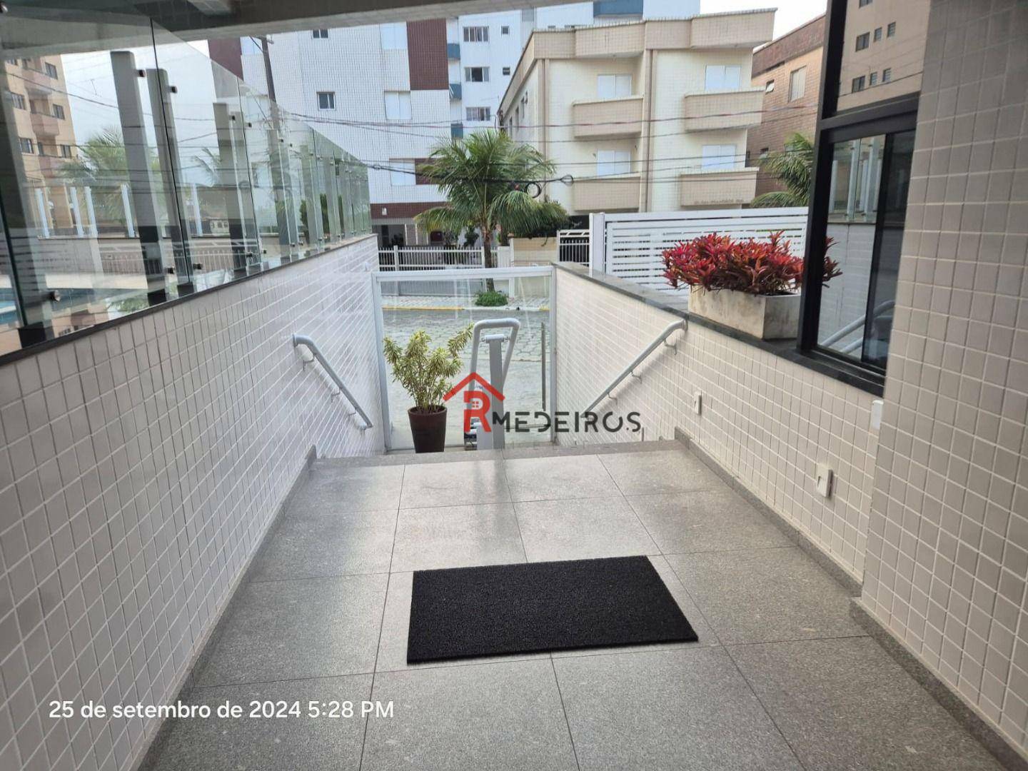 Apartamento à venda com 2 quartos, 65m² - Foto 21