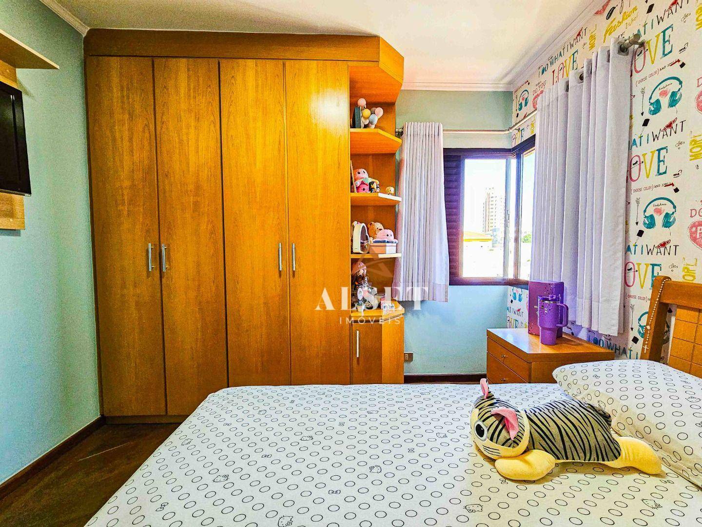 Apartamento à venda com 3 quartos, 125m² - Foto 22