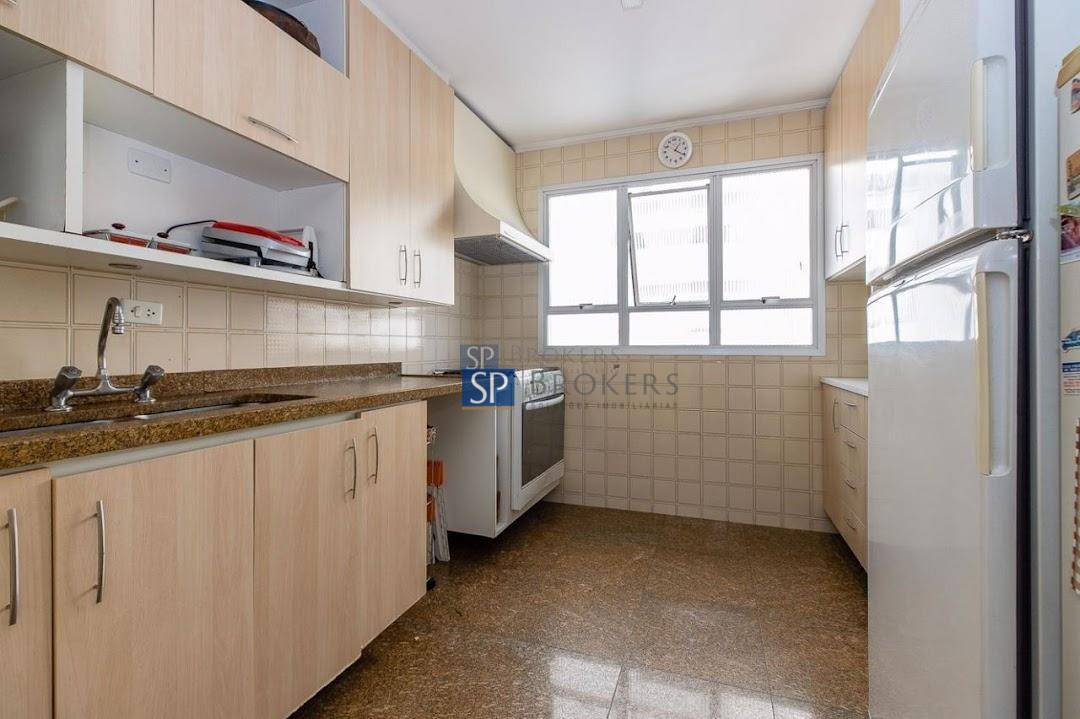 Apartamento à venda com 4 quartos, 233m² - Foto 28