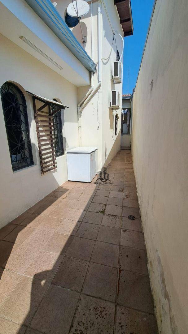 Casa à venda com 3 quartos, 180m² - Foto 21