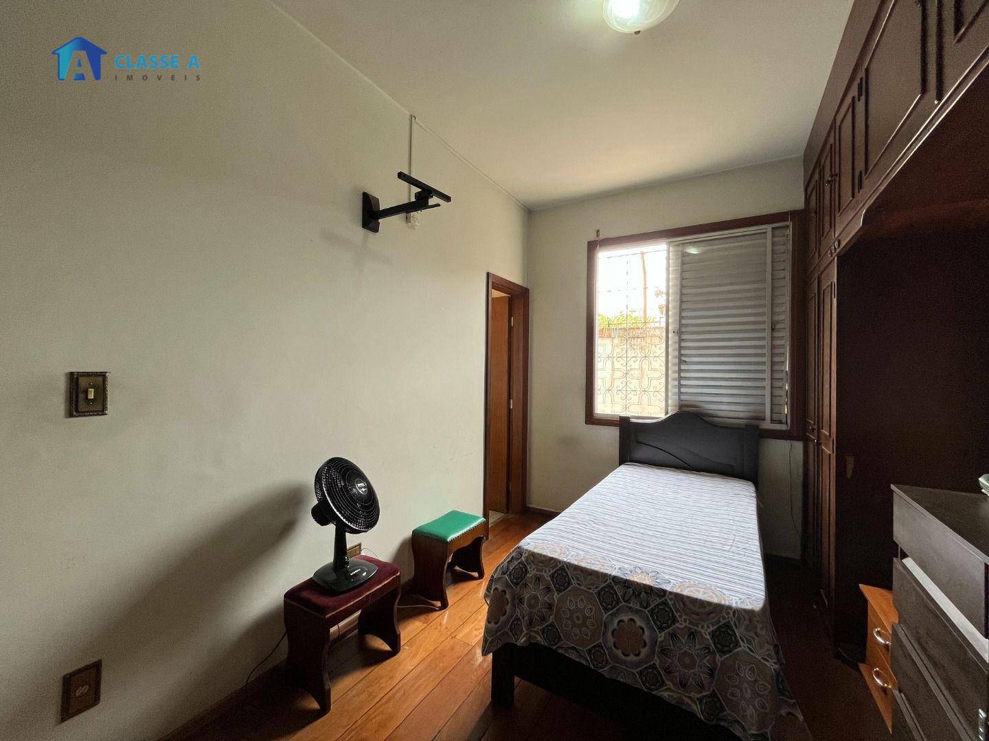 Apartamento à venda com 3 quartos, 160m² - Foto 7