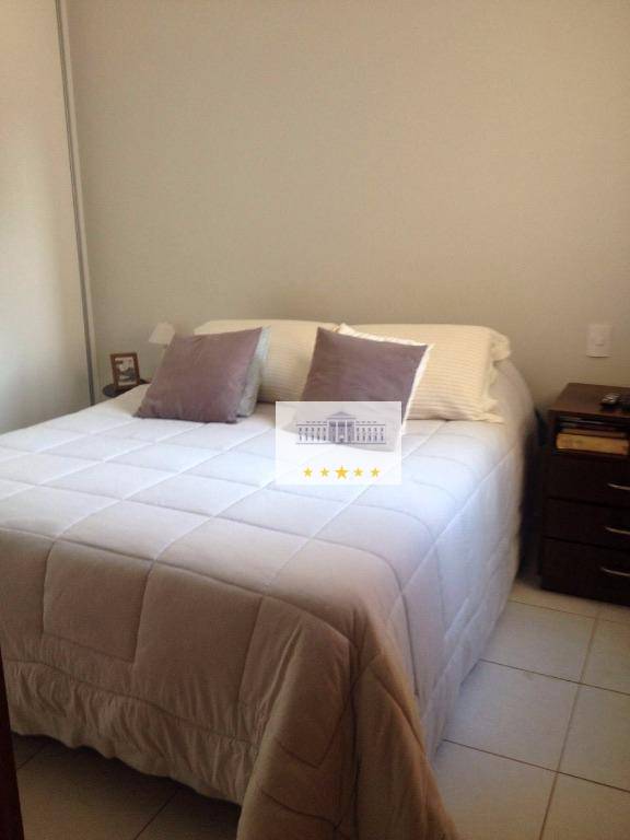 Apartamento à venda com 3 quartos, 86m² - Foto 2