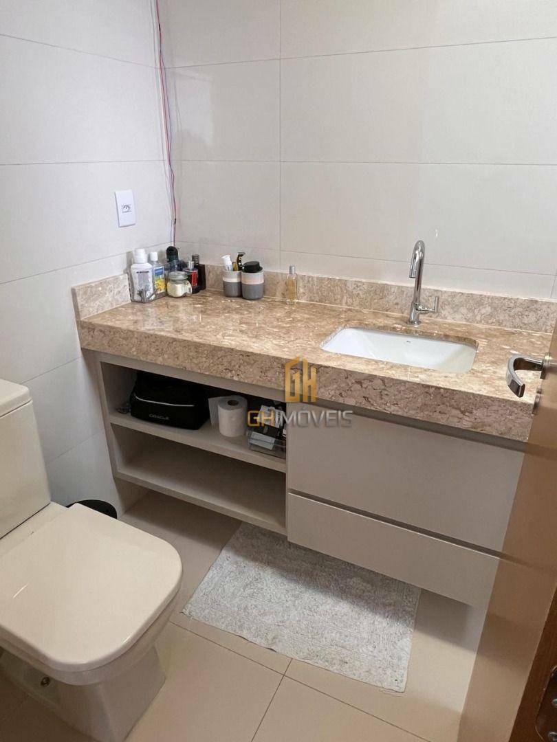 Apartamento à venda com 3 quartos, 125m² - Foto 11