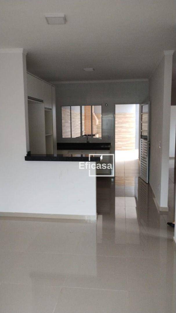 Casa à venda com 3 quartos, 120m² - Foto 4