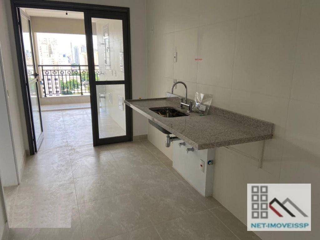 Apartamento à venda com 3 quartos, 113m² - Foto 1