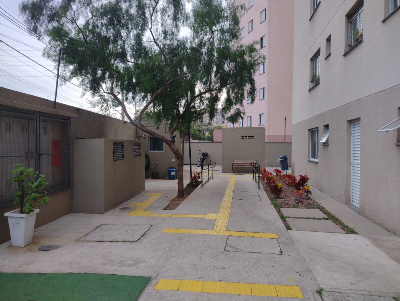 Apartamento à venda com 2 quartos, 48m² - Foto 21