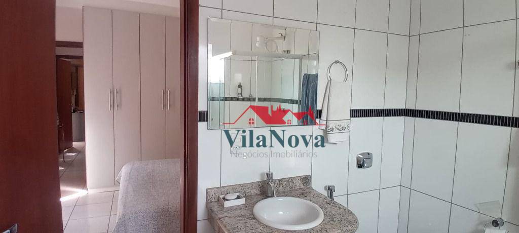 Casa de Condomínio à venda com 2 quartos, 135m² - Foto 2