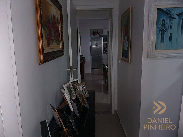 Apartamento à venda com 2 quartos, 65m² - Foto 22