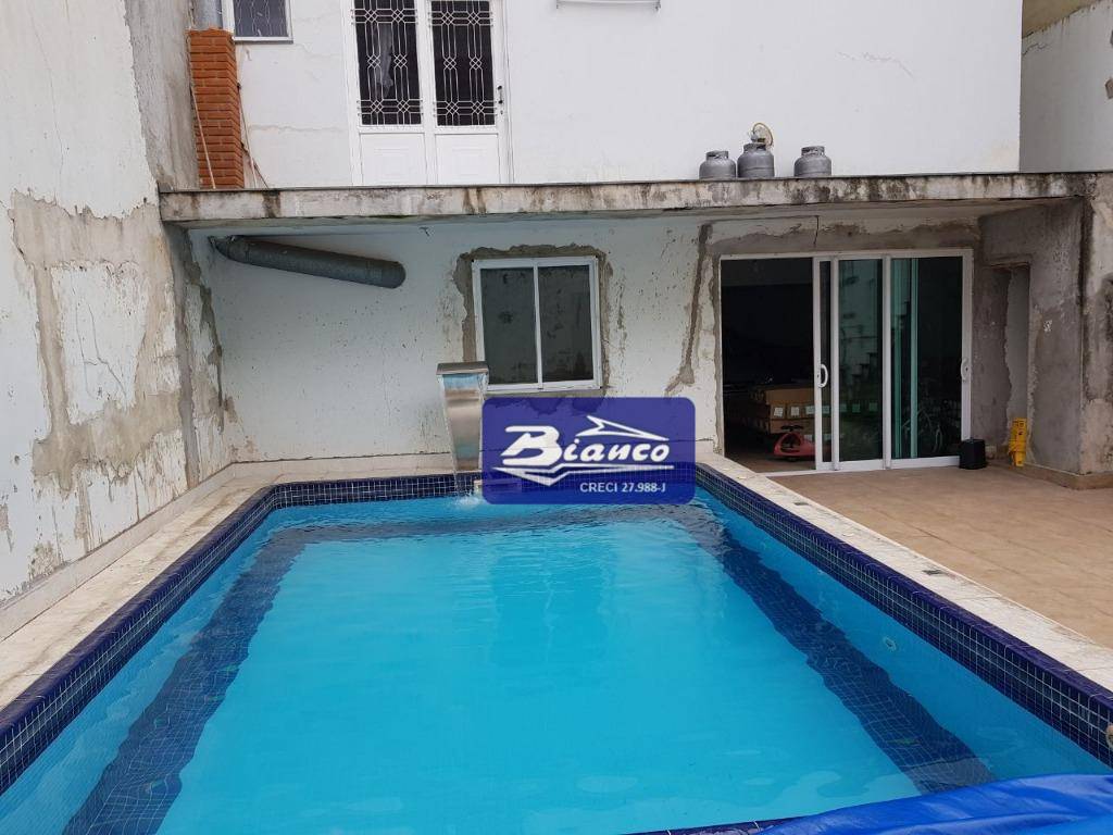 Sobrado, 4 quartos, 369 m² - Foto 2