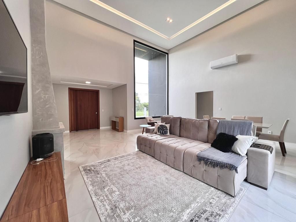 Casa à venda com 4 quartos, 295m² - Foto 7