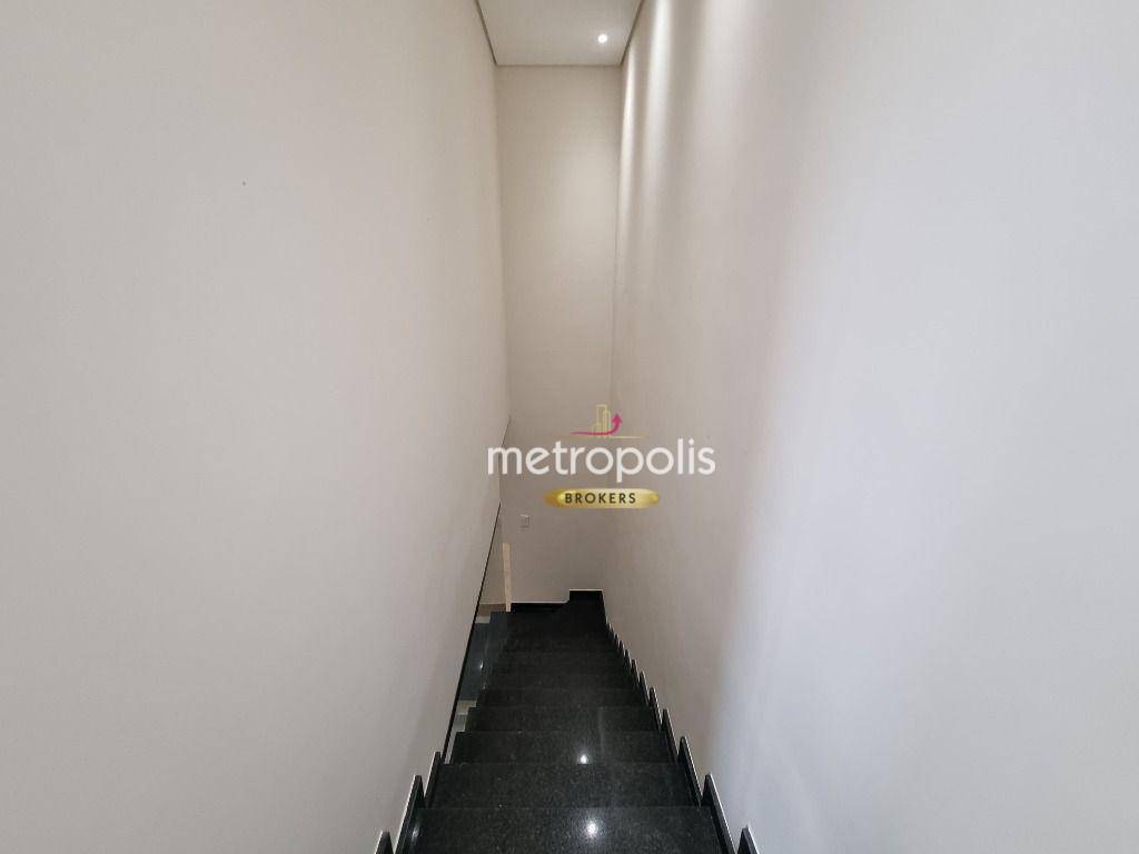 Sobrado à venda com 4 quartos, 800m² - Foto 56