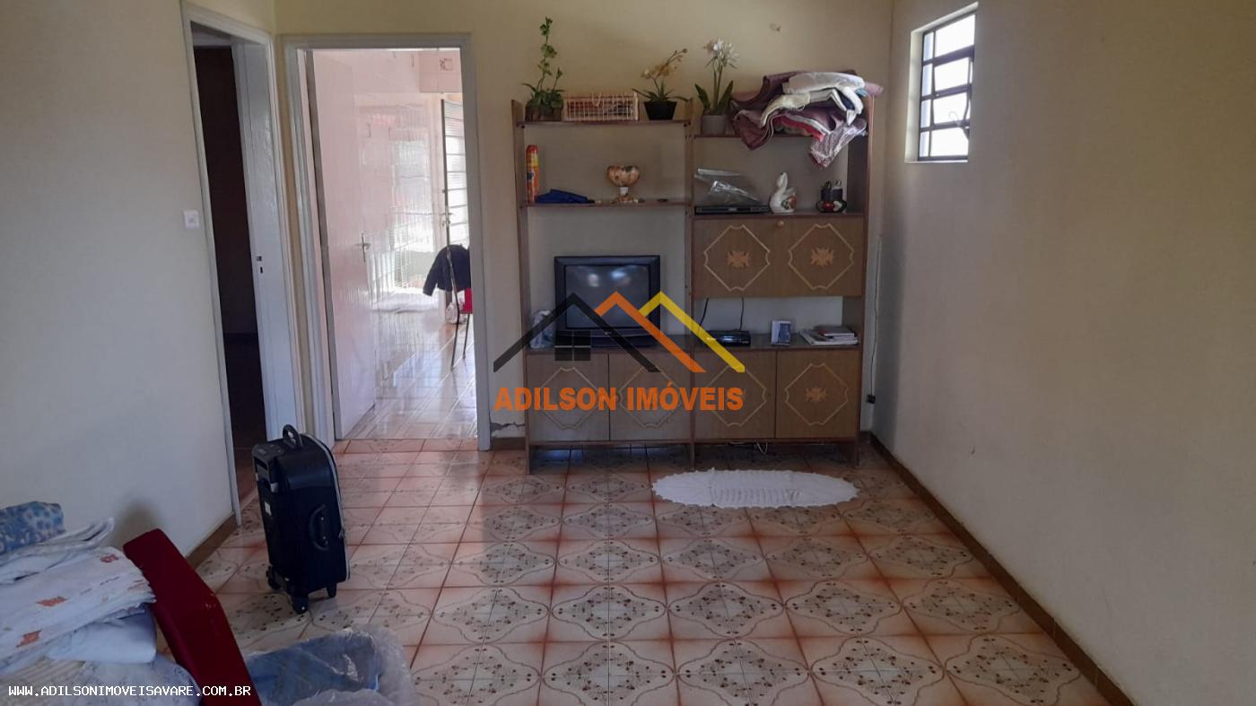 Casa à venda com 2 quartos, 300m² - Foto 12