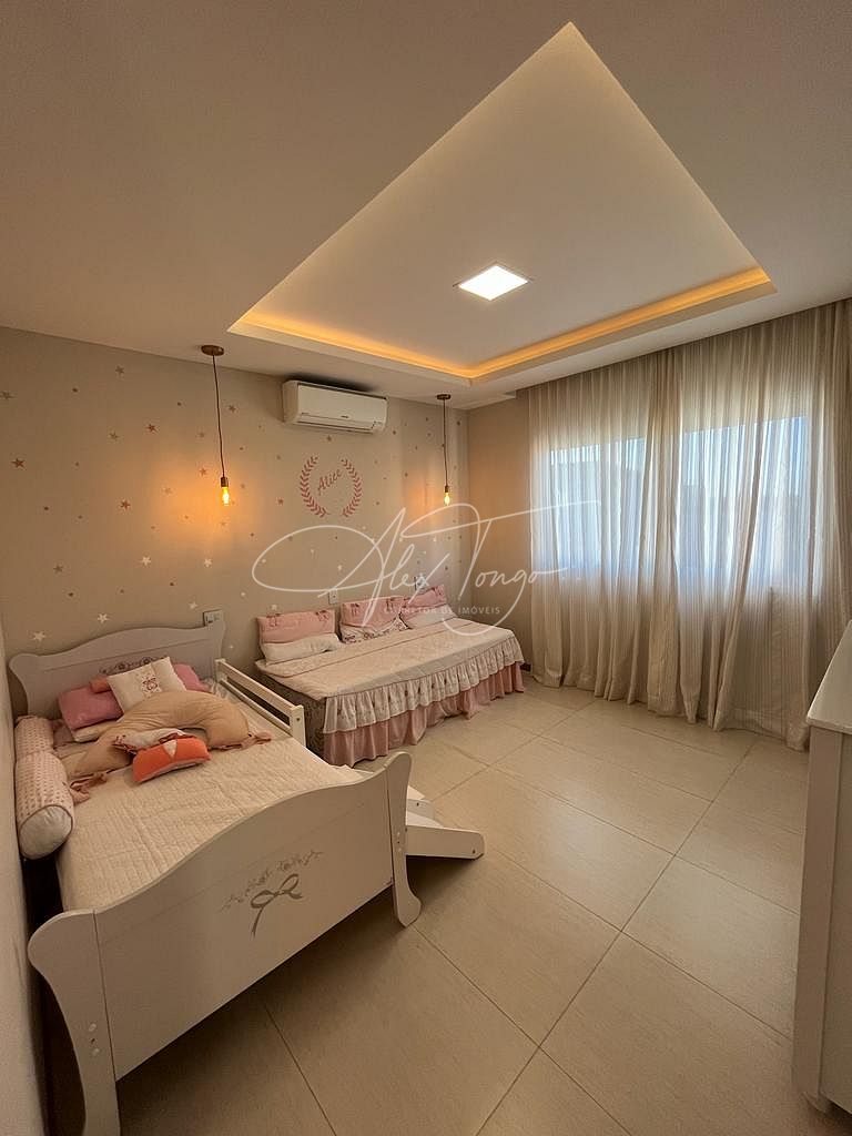 Casa de Condomínio à venda com 3 quartos, 300m² - Foto 17