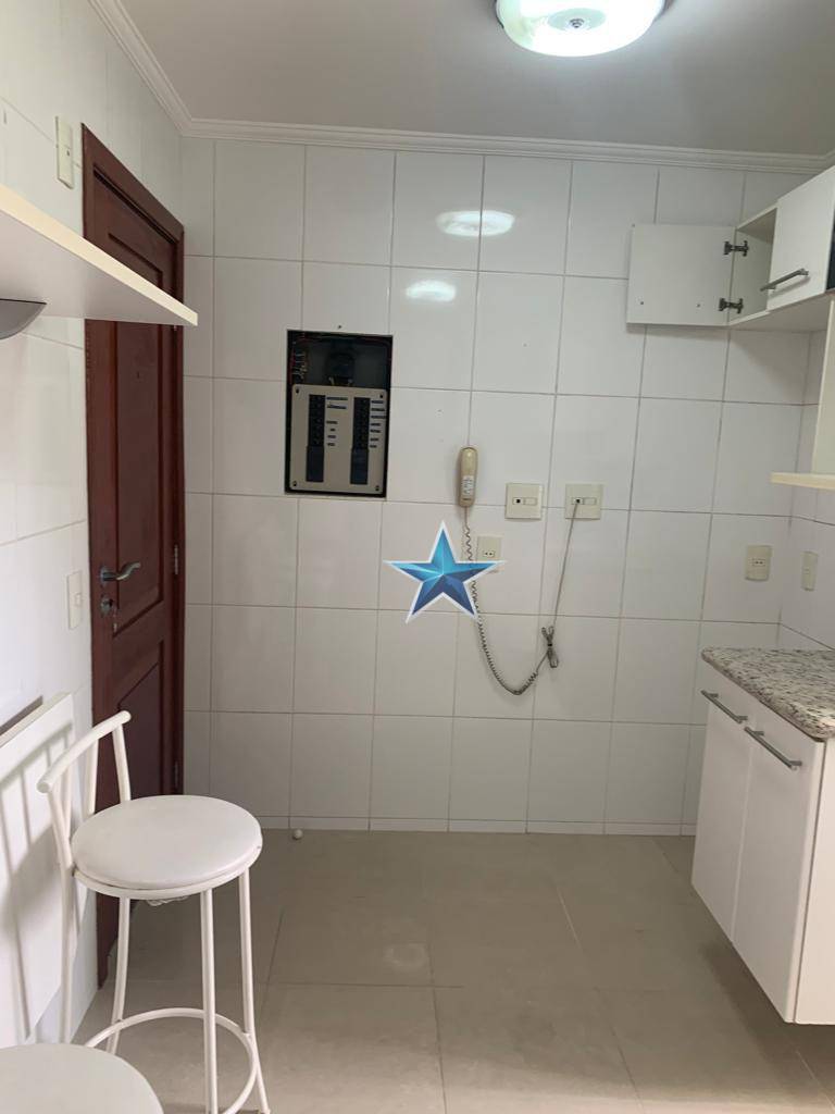 Apartamento à venda com 2 quartos, 68m² - Foto 7