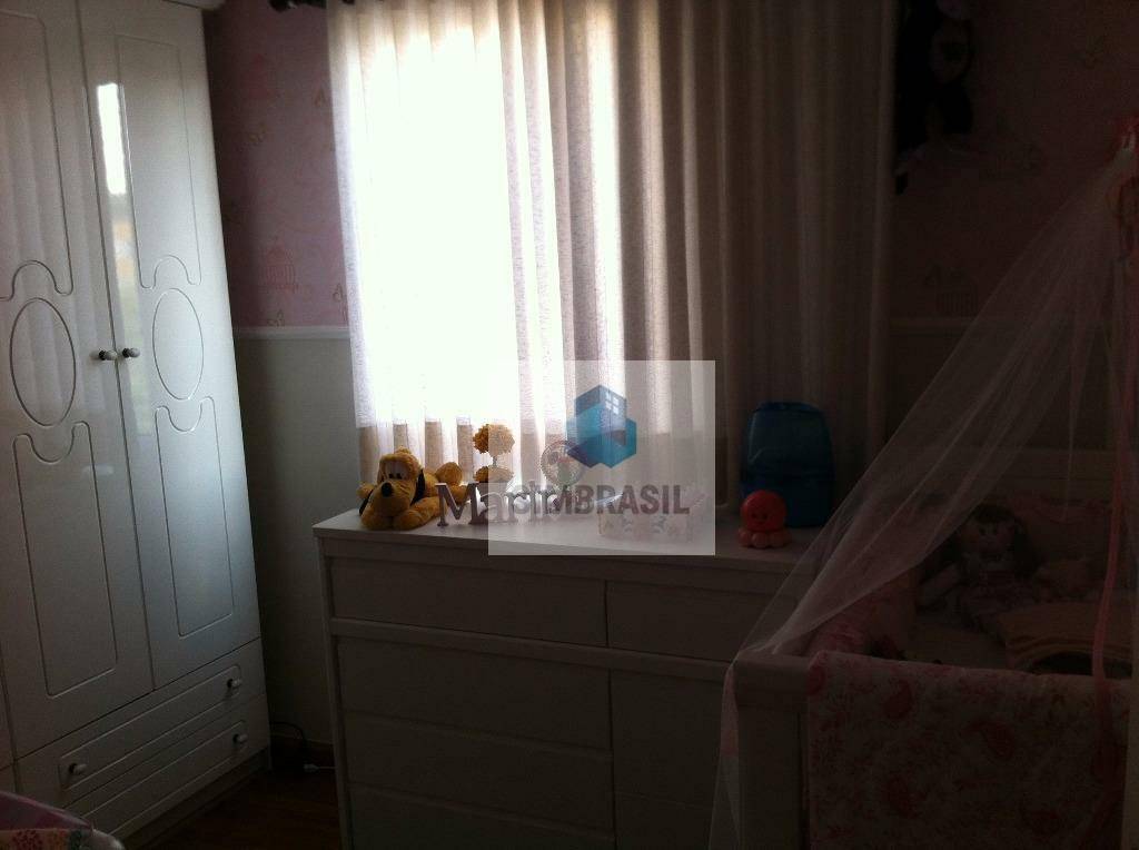 Apartamento à venda com 2 quartos, 60m² - Foto 4