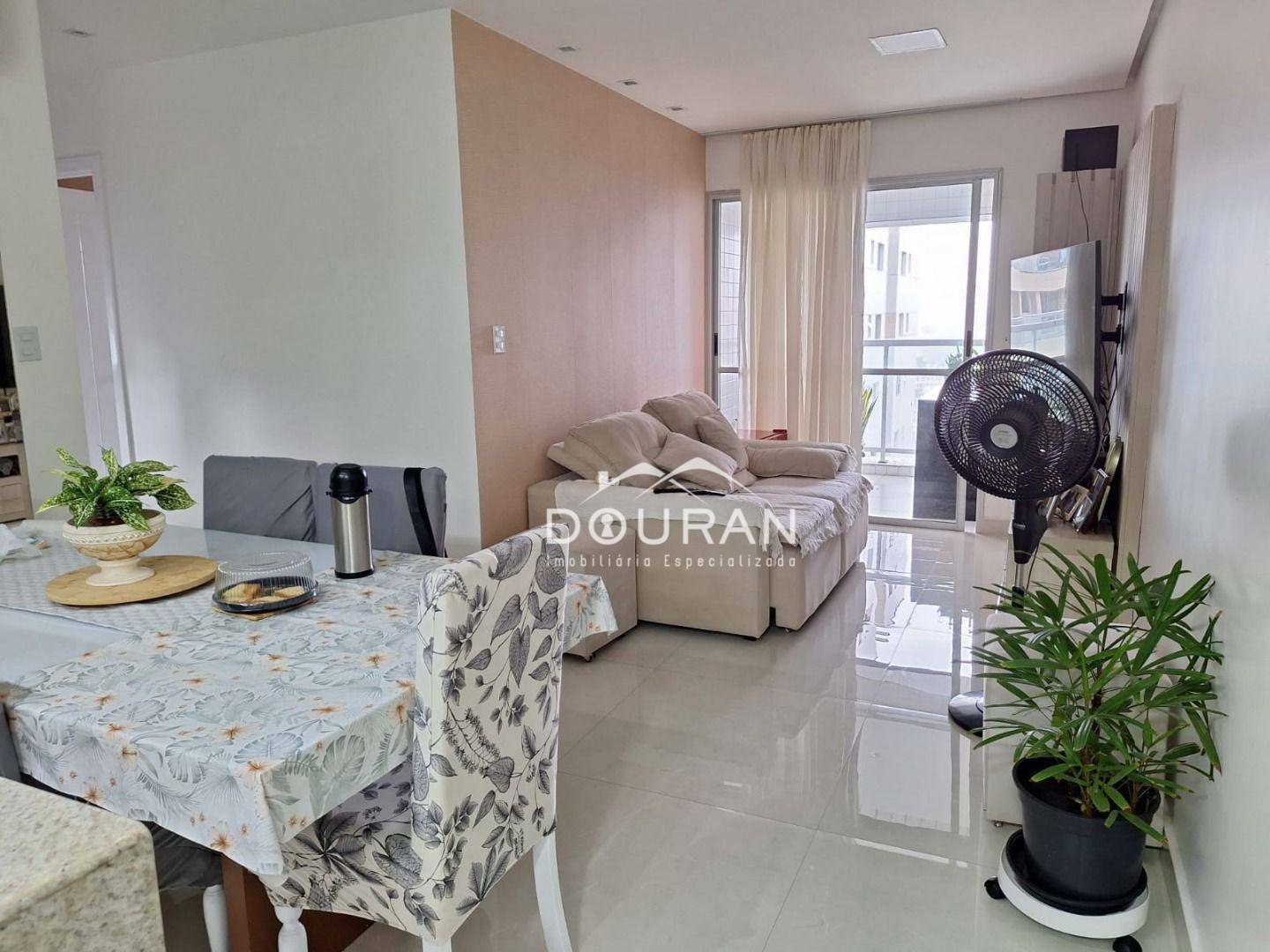 Apartamento à venda com 3 quartos, 98m² - Foto 3