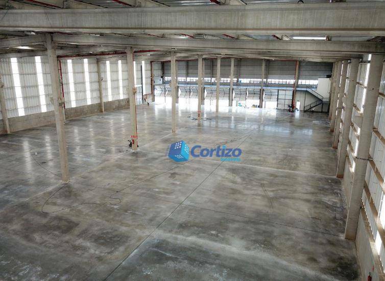 Depósito-Galpão-Armazém para alugar, 4400m² - Foto 3