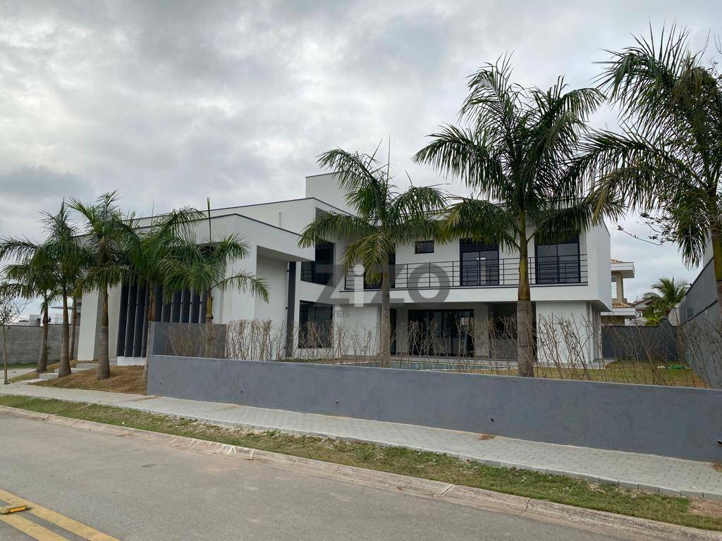 Casa de Condomínio à venda com 4 quartos, 400m² - Foto 3