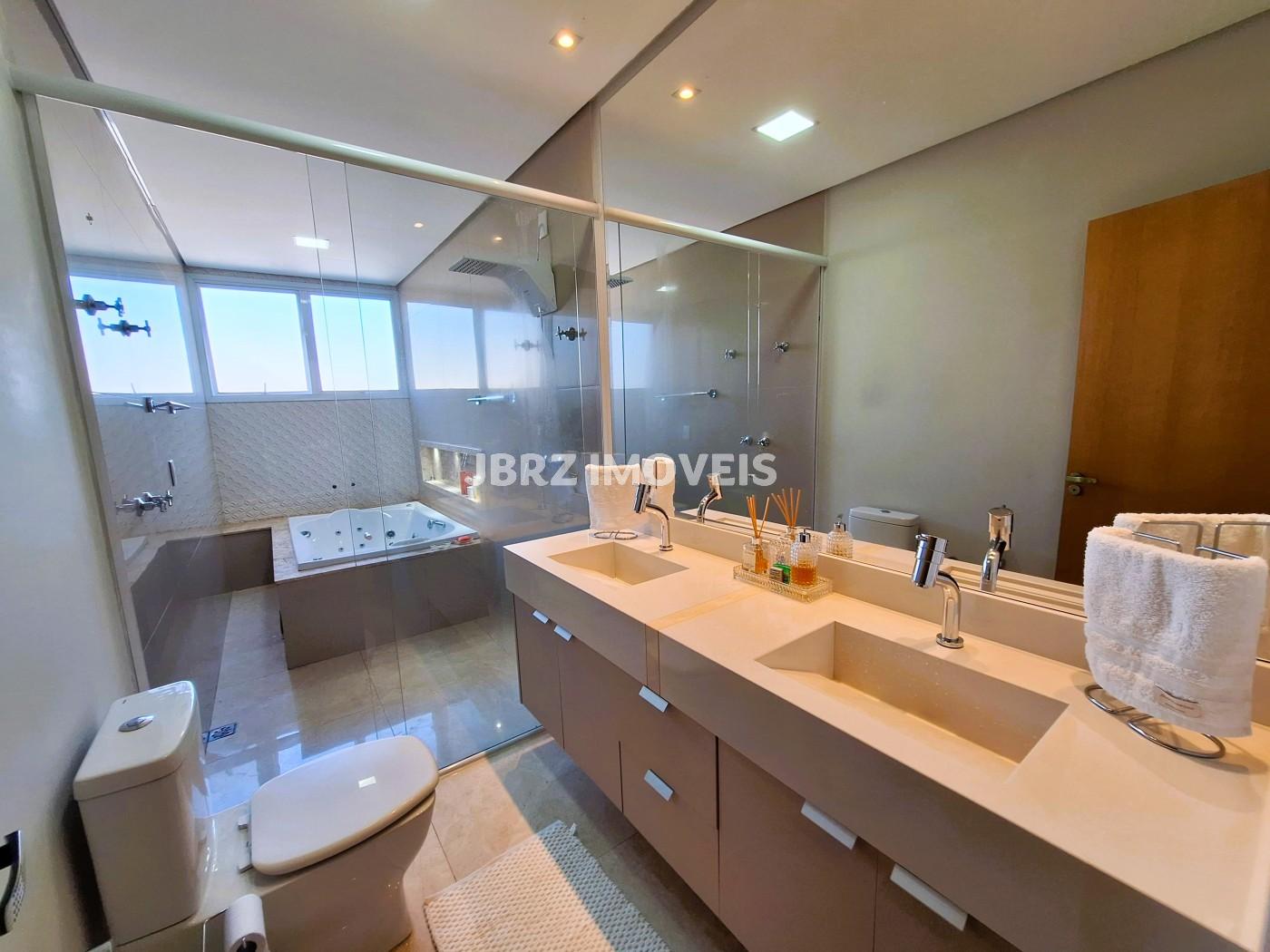 Casa à venda com 4 quartos, 305m² - Foto 22