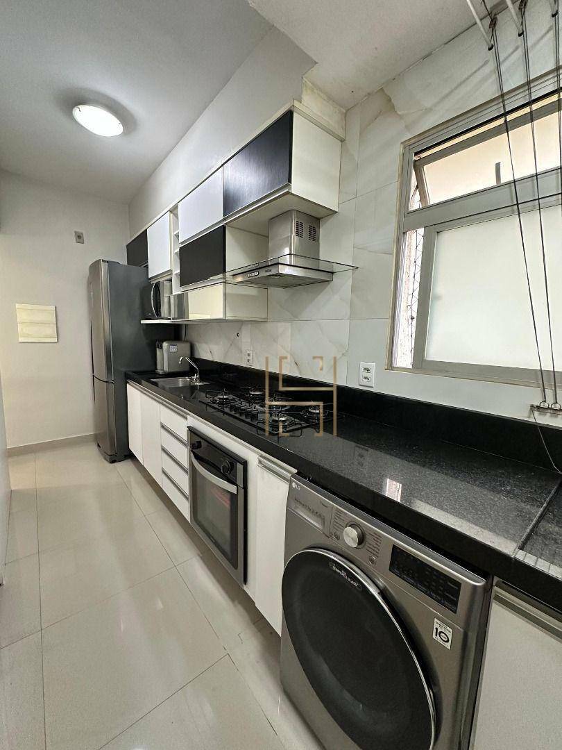 Apartamento à venda com 2 quartos, 67m² - Foto 10