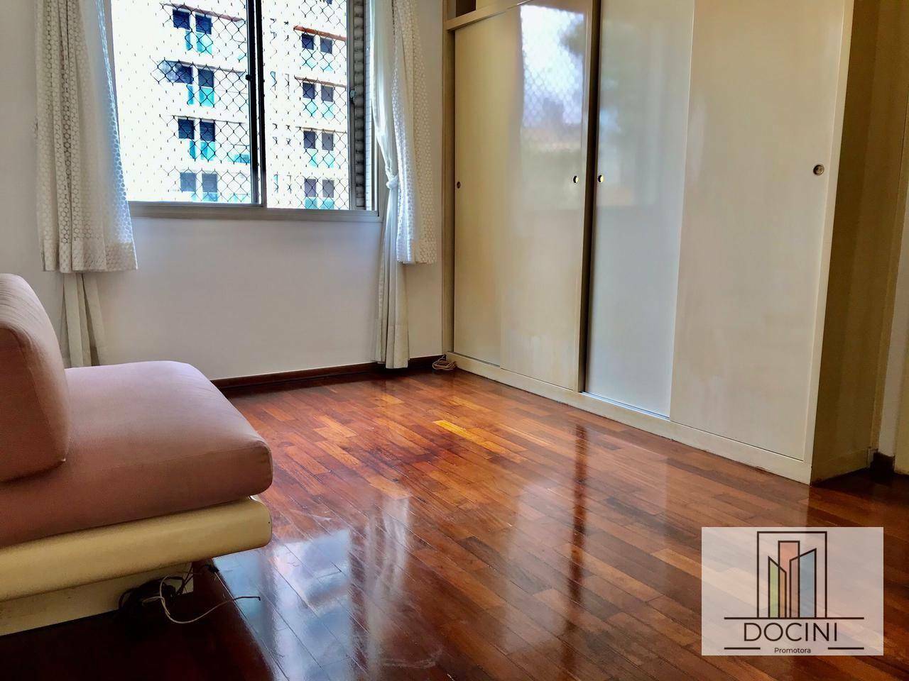 Apartamento à venda e aluguel com 3 quartos, 160m² - Foto 8