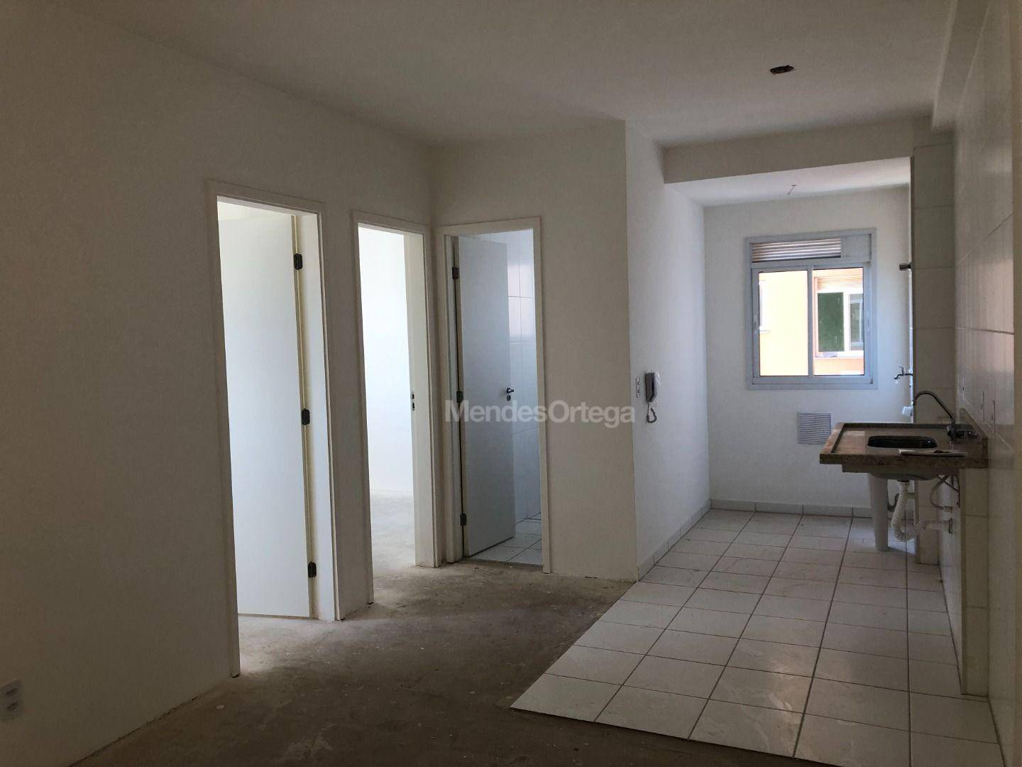 Apartamento à venda com 2 quartos, 45m² - Foto 11