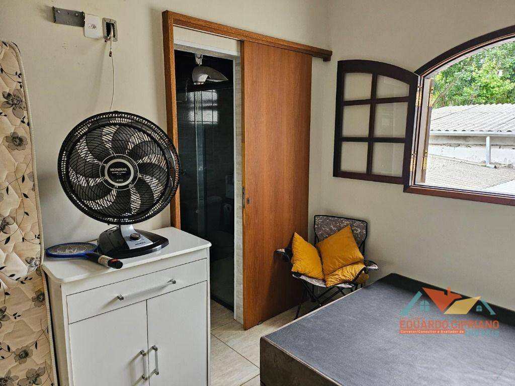 Casa à venda com 3 quartos, 120m² - Foto 11