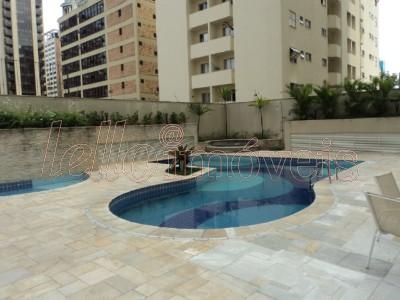 Apartamento para alugar com 4 quartos, 210m² - Foto 21