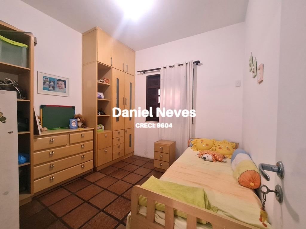 Casa à venda com 4 quartos, 380m² - Foto 13